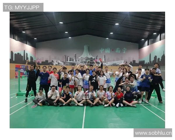 深圳羽毛球队荣登全国羽毛球战术排行榜第二名展现强大实力与团队合作 深圳羽毛球队荣登全国羽毛球战术排行榜第二名展现强大实力与团队合作